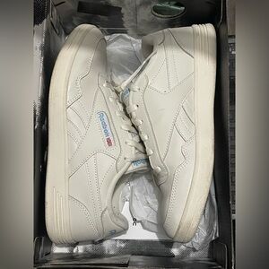 Reebok Women’s Cream Sneakers